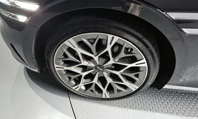 Genesis G90 2025, 54246 км, за 45914.33 USD