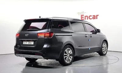 Kia Canival 2016, 155584 км, за 5750.93 USD
