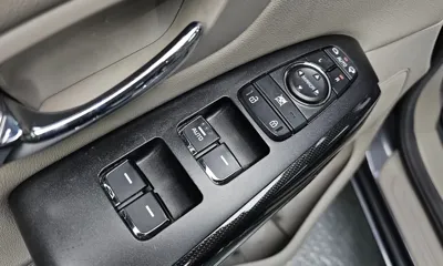 Kia Canival 2016, 155584 км, за 5750.93 USD - фото 13