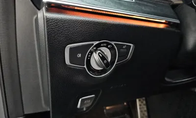 Mercedes-Benz E-Class 2018, 128330 км, за 14113.17 USD - фото 19