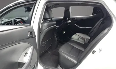 Kia K5 2015, 87888 км, за 5583.29 USD - фото 12