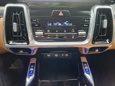Kia Sorento 2021, 113639 км, за 15938.08 USD - фото 17