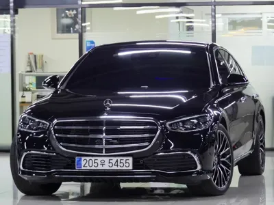 Mercedes-Benz S-Class · 2024 год