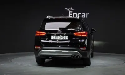 Hyundai Santafe 2019, 112792 км, за 12677.35 USD