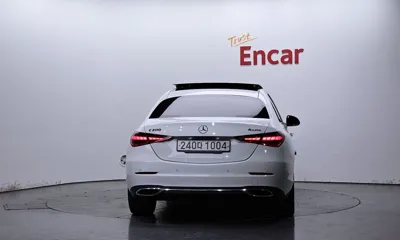 Mercedes-Benz C-Class 2022, 53671 км, за 23127.05 USD