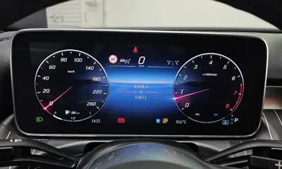 Mercedes-Benz C-Class 2022, 53671 км, за 23127.05 USD - фото 8