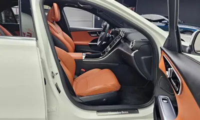 Mercedes-Benz C-Class 2022, 53671 км, за 23127.05 USD - фото 11