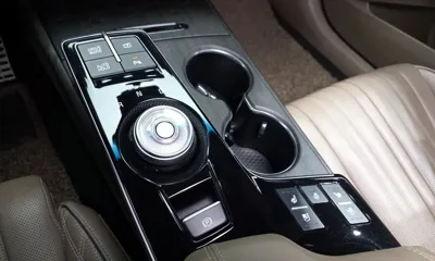 Kia K8 2022, 113167 км, за 16055.5 USD - фото 9