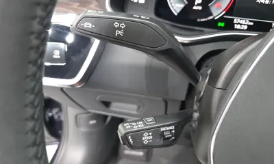 Audi A6 2021, 57452 км, за 21842.29 USD - фото 27