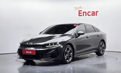 Kia K5 · 2020 год