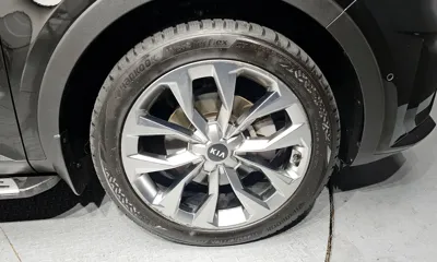 Kia Sorento 2021, 63047 км, за 20416.25 USD