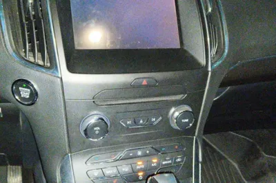 Ford Edge 2016, 138600 км, за 11157 USD - фото 15