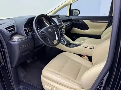 Toyota Alphard 2020, 169000 км, за 66184.56 USD
