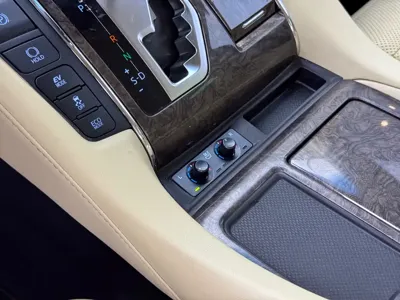 Toyota Alphard 2020, 169000 км, за 66184.56 USD - фото 7