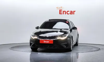 Kia K5 2019, 96880 км, за 8543.04 USD