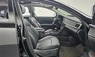 Kia K5 2019, 96880 км, за 8543.04 USD - фото 10