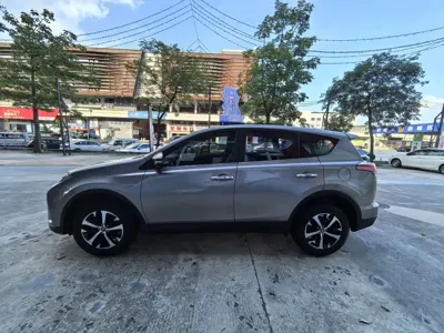 Toyota RAV4 2019, 70000 км, за 10922.12 USD