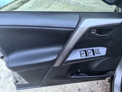 Toyota RAV4 2019, 70000 км, за 10922.12 USD - фото 12