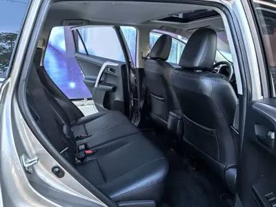 Toyota RAV4 2019, 70000 км, за 10922.12 USD - фото 15