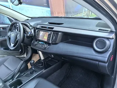 Toyota RAV4 2019, 70000 км, за 10922.12 USD - фото 17