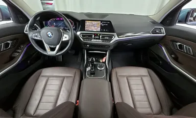 BMW 3-Series 2021, 81883 км, за 15827.8 USD - фото 7