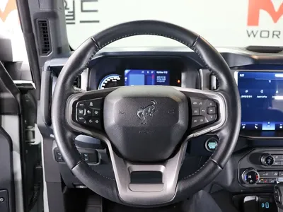 Ford Bronco 2023, 8280 км, за 43708.57 USD - фото 15