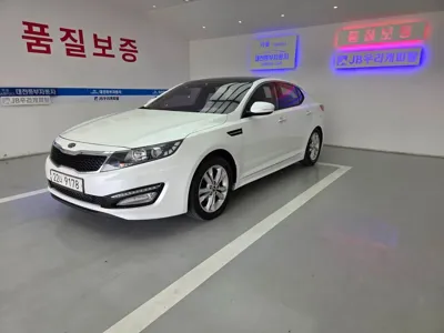 Kia K5 2011, 135210 км, за 2756.99 USD