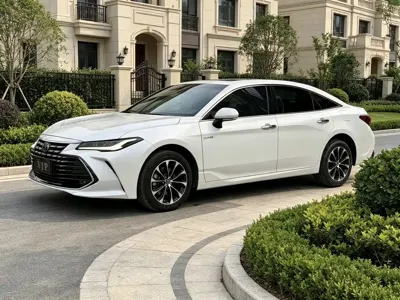 Toyota Avalon · 2024 год