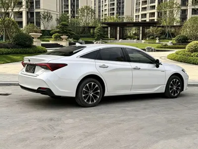 Toyota Avalon 2024, 27000 км, за 17921.96 USD - фото 7