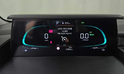Hyundai Staria 2025, 29852 км, за 21814.15 USD - фото 8
