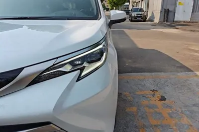 Toyota Sienna 2021, 89300 км, за 34508 USD - фото 8