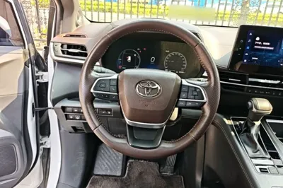 Toyota Sienna 2021, 89300 км, за 34508 USD - фото 13