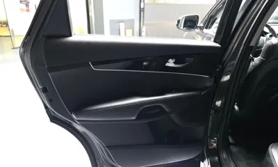 Kia Sorento 2018, 155030 км, за 8782.21 USD - фото 25