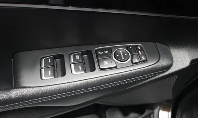 Kia Sorento 2018, 155030 км, за 8782.21 USD - фото 30