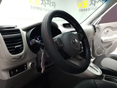 Kia Soul 2018, 98000 км, за 5907.84 USD - фото 9