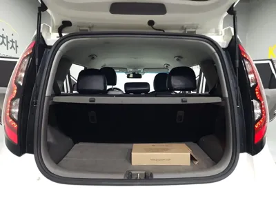 Kia Soul 2018, 98000 км, за 5907.84 USD - фото 15