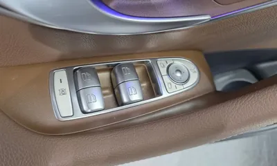 Mercedes-Benz E-Class 2021, 55834 км, за 32558.43 USD - фото 28