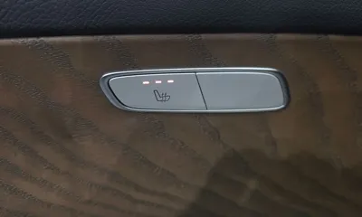 Mercedes-Benz E-Class 2021, 55834 км, за 32558.43 USD - фото 30
