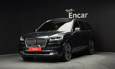Lincoln Aviator · 2020 год