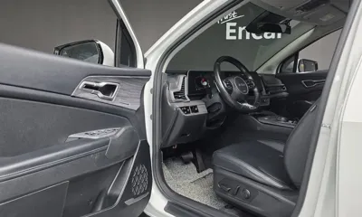 Kia Sportage 2023, 55932 км, за 25928.84 USD - фото 26