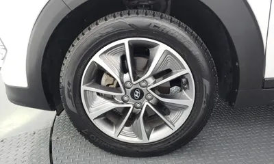 Hyundai Tucson 2018, 98837 км, за 7930.83 USD