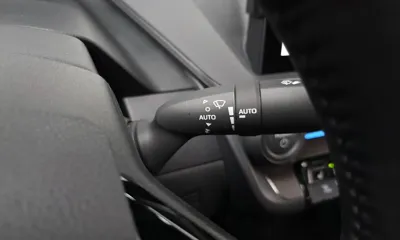 Toyota Prius 2026, 13692 км, за 24914.28 USD - фото 29