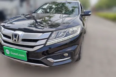 Honda Crosstour · 2014 год