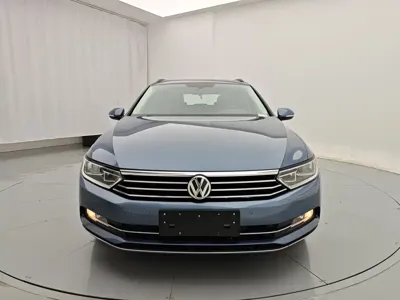 Volkswagen Viloran 2018, 93000 км, за 11315.91 USD