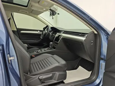 Volkswagen Viloran 2018, 93000 км, за 11315.91 USD - фото 19