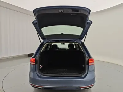 Volkswagen Viloran 2018, 93000 км, за 11315.91 USD - фото 31