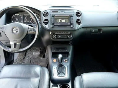 Volkswagen Tiguan 2014, 179542 км, за 3973.94 USD