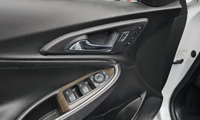 ChevroletGMDaewoo Malibu 2017, 87642 км, за 5298.01 USD - фото 16