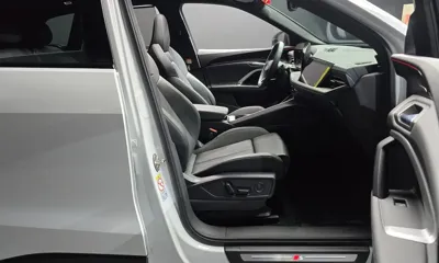 Audi Q5 2025, 22372 км, за 49625.84 USD - фото 26