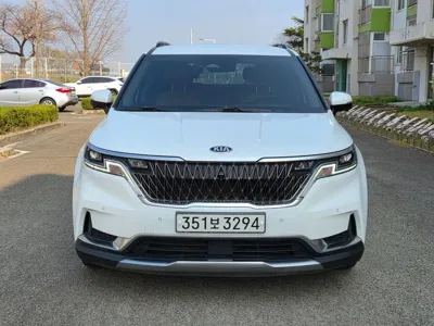 Kia Canival 2021, 74100 км, за 18226.21 USD